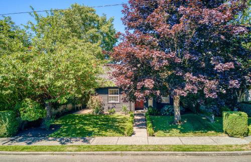 Modern 2 Bedroom Farmhouse Cottage with Hot Tub in Snohomish - Foto 56