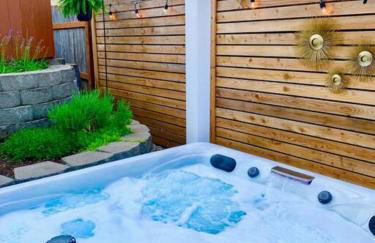 Private Basement Suite w Hot Tub - Foto 27