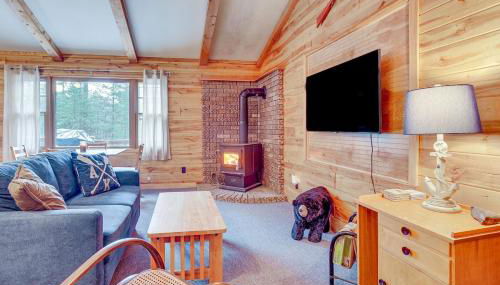 The Hideaway - Photo 2