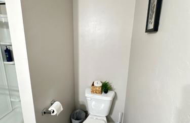 Luxury 3BR Townhome Stay - Foto 6