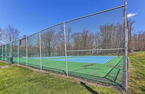 3 BR 2 BA Modern home with private hot tub, fire pit and lake view, Dogs ok! - Foto 35