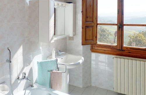 Holiday Home Historische Villa auf dem Lande in den toskanischen Hügeln by Interhome - Photo 12