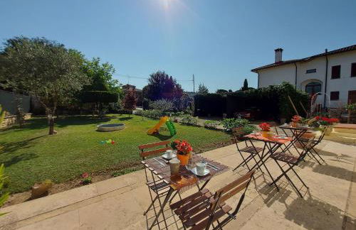 Villa in Italy With Private Garden Retreat - Foto 57