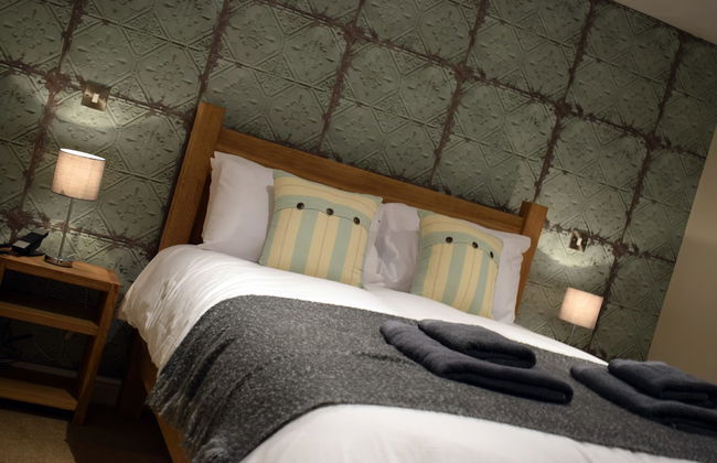 The Horse & Jockey Wessington - Photo 10