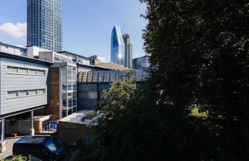 London's Great Escape 2 Bed Flat - Foto 10