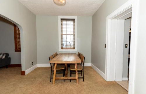 Charming School House with Large Pool - Foto 74