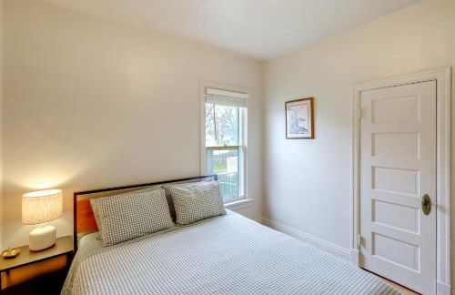 Walk to Benson Nightlife and Dining! Home with Yard - Photo 17