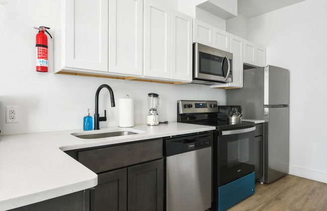 Luxury Studio 30 Mins to Manhattan Evonify - Photo 6