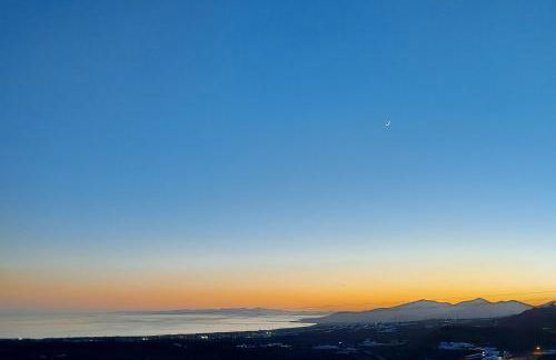 ALOELUX VILLA ! - Private Villa with Jacuzzi, cinema ,massage ,wonderful view, art desing villa - Photo 51