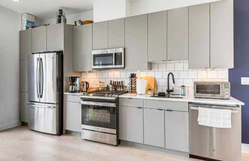 Luxe NW DC Condo with Rooftop Deck 7 Mi to Howard - Foto 8