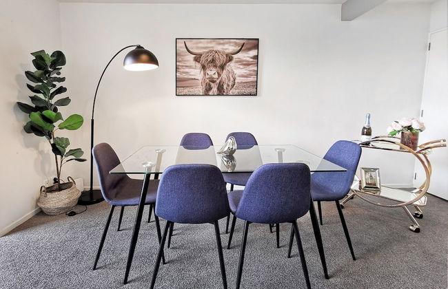 Mountain, lake, sun and this beautiful home - Foto 8