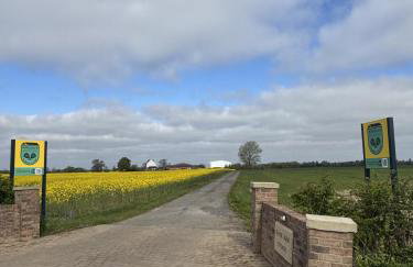 Grange Farm Cottages - Foto 27