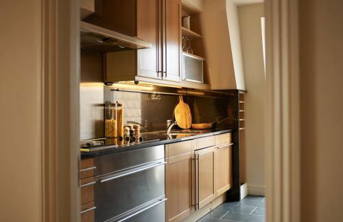 Europa House Apartments - Photo 21