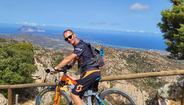 Tour en bicicleta eléctrica por las piscinas naturales del río Pitrisconi - Foto 2