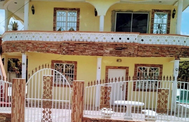 1 Bed Apartment - Sleeps 2 - Parking - Wifi - Foto 10