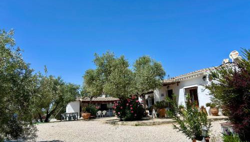 Casa de Campo La Mejorana Refugio entre olivos sin renunciar al confort - Foto 4