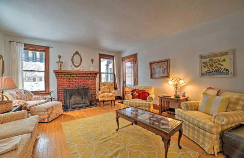 Vintage Charlevoix Home with Deck Near Round Lake! - Photo 1