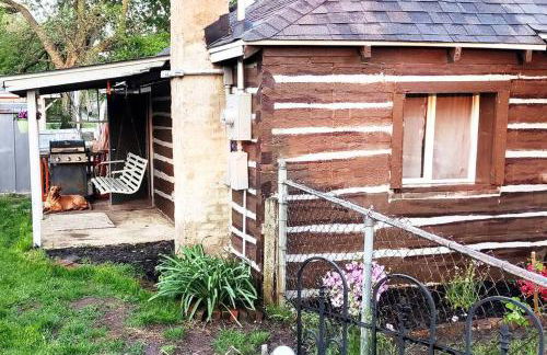 Wolf's Cabin-Walk to Downtown Noblesville - Foto 36