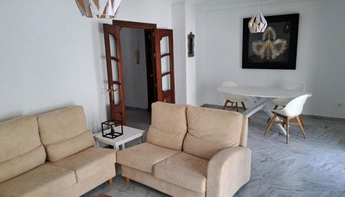 Encanto Urbano: Piso céntrico totalmente equipado - Foto 2