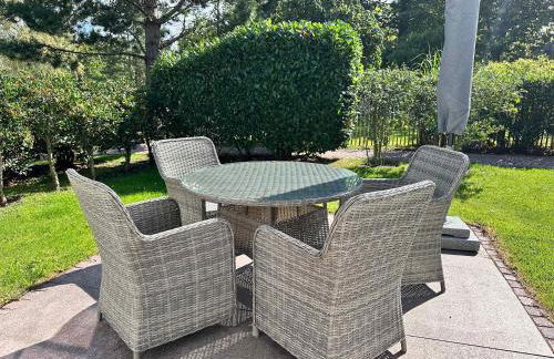 Sky & Sand Homes Storchennest I Cozy Wohnung fuer 4 Gäste mit Terrasse und Parkgarten im Reetdachanwesen in SPO - Photo 28