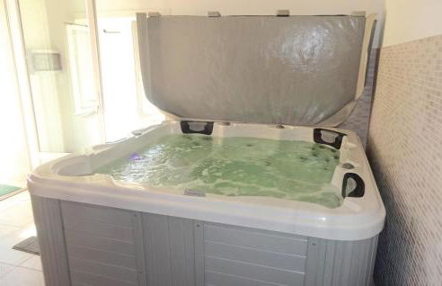 Nice Home In Narbonne With Sauna - Foto 23