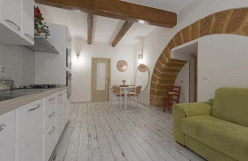 La Sedia Rossa Historical Centre - Photo 20