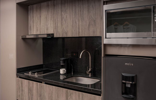 Amari Living Suites - Photo 23