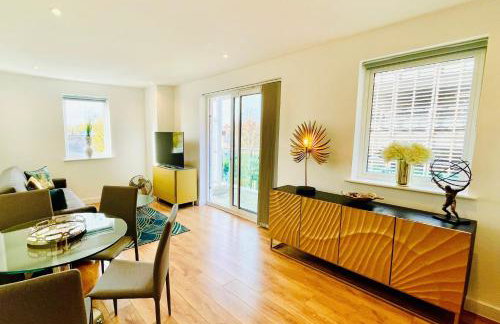 Urban Gem Apartment- Free parking - Photo 1