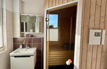 Fischer's Ferienhaus Rügen mit Sauna und Kamin - Foto 10