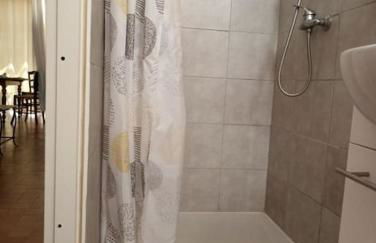 Studio privé - maison de village - Photo 8