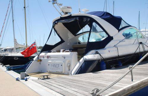 Y-Knot-Two Bedroom Luxury Motor Boat In Lymington - Foto 18