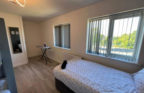 Cosy, Modern Home Near BHX, NEC and City Centre - Foto 23