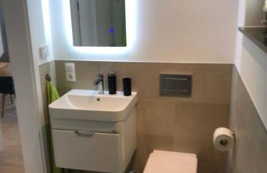 Schöne 1,5 Zimmer Wohnung mit Aussenterrasse, Nice small 1,5 room flat with an outside terrace - Foto 4