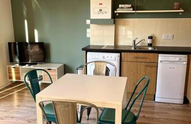 Colourful, bright and chic 2 storey apartment - Foto 9