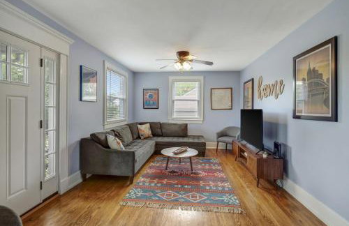 2 BR Home 4 Miles to Broadway Sleeps 4 - Foto 5