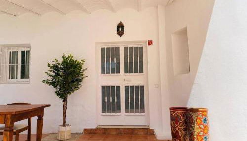 Ibiza Sunshine Hideaway - Photo 3