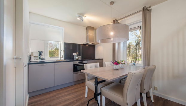 Restyled Villa With Dishwasher, Near the Beach - Foto 4, Cocina privada