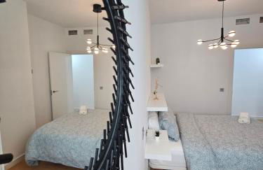 EMPEDRADA - Apartamentos Down Town Málaga Centro - Foto 2