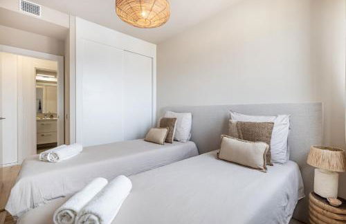 Malaga Skyline 5 Pool & Parking Free - Photo 14