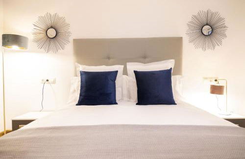 SingularStays Valencia Center - Photo 67