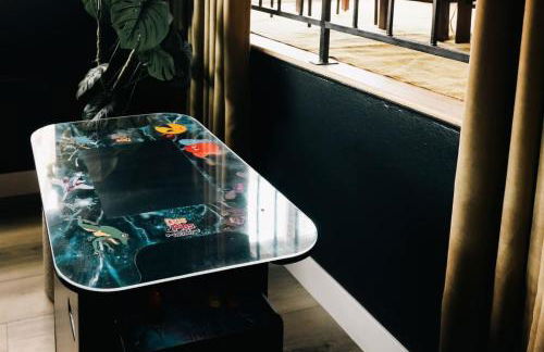 House of Noir Elan Stunning 6BR Designer Retreat - Photo 35