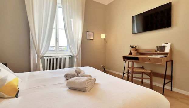 Elegant apt in Historical Building - Foto 4, Habitación