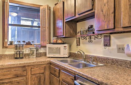 Cozy Angel Fire Condo Less Than Half Mi to Resort! - Foto 10