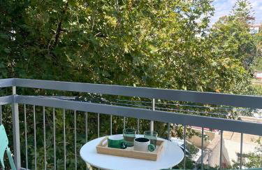 Quiet Central 2-bedroom Flat 4' to Metro & Shops - Foto 15