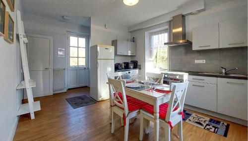 Beautiful Home In Nanteuil-En-Vallée With Wifi - Foto 5