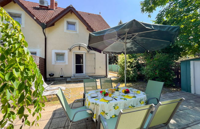 4 bedroom House in Fonyód with garden and terrace - Photo 17