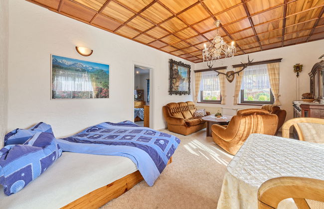 2 bedroom Apartment in Vrchlabí with private pool and garden - Photo 12