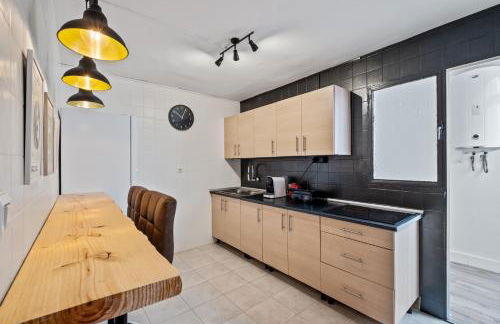 3 dormitorios, 2 baños y balcón - Foto 21