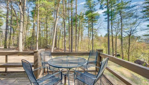 Half Mile to Ski Slopes Conway Condo with Hot Tub! - Foto 4