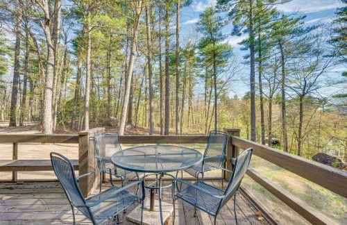 Half Mile to Ski Slopes Conway Condo with Hot Tub! - Photo 3